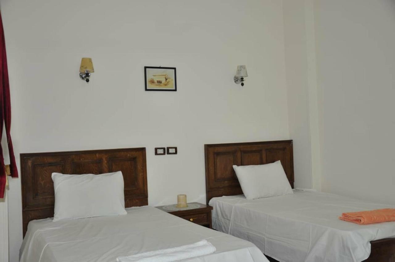 White Villa Luxor Esterno foto
