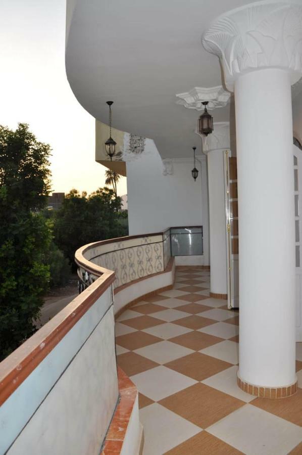 White Villa Luxor Esterno foto